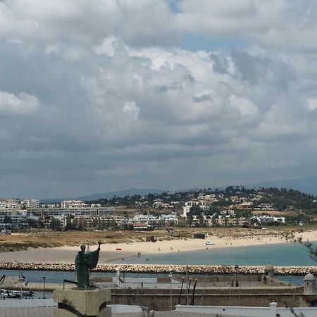Appartamento Ema'S Beach And Nightlife House Lagos Esterno foto