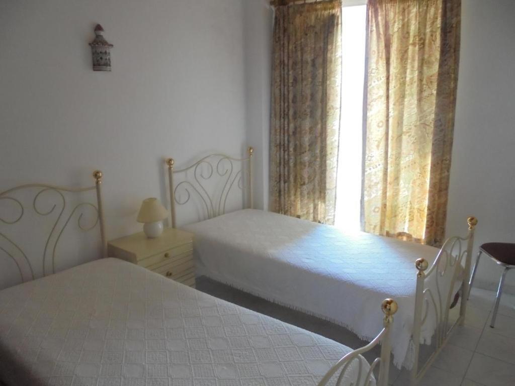 Appartamento Ema'S Beach And Nightlife House Lagos Esterno foto