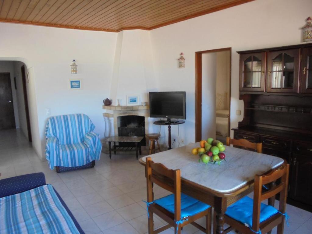 Appartamento Ema'S Beach And Nightlife House Lagos Esterno foto