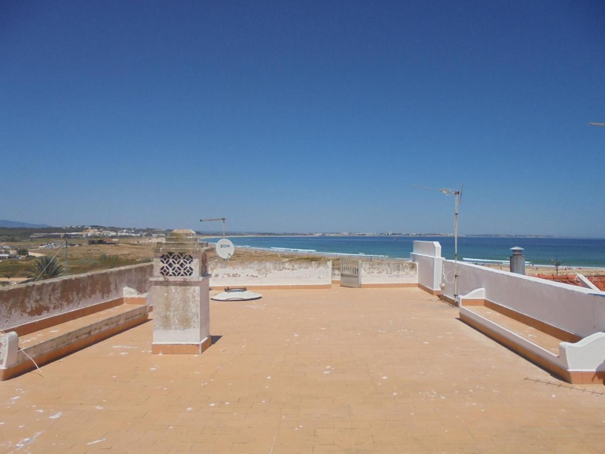 Appartamento Ema'S Beach And Nightlife House Lagos Esterno foto