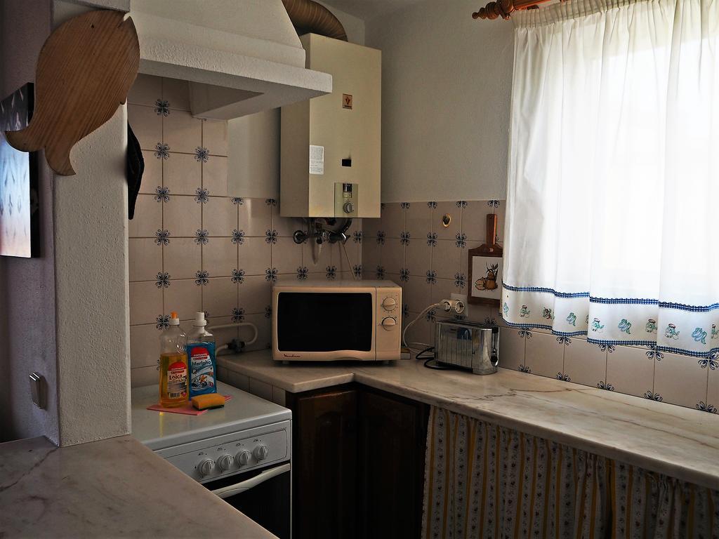 Appartamento Ema'S Beach And Nightlife House Lagos Esterno foto